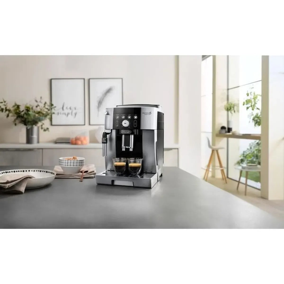 Cafetera espresso DELONGHI - Magnifica S Smart